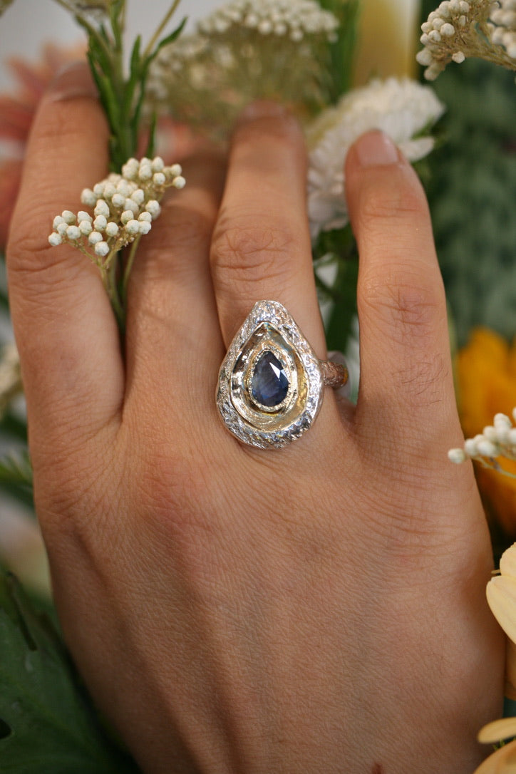 Fragmented Blue Sapphire Ring
