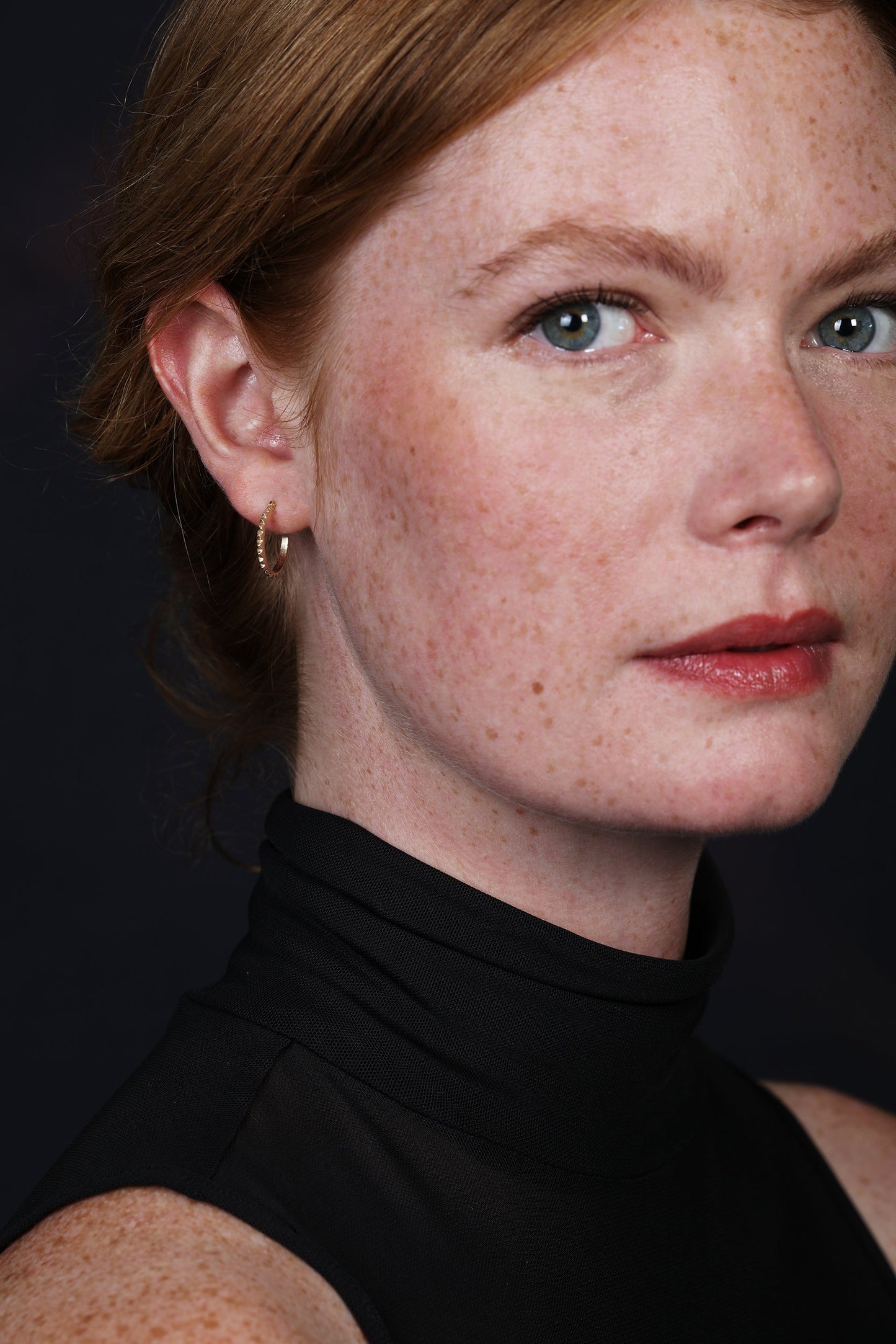 Small Pyramid Hoops – 14k Gold