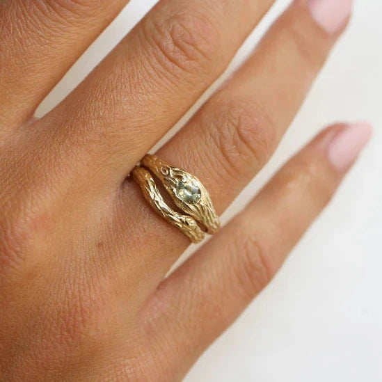 Aura Sprig Ring - 14k Gold Hand-Carved Band