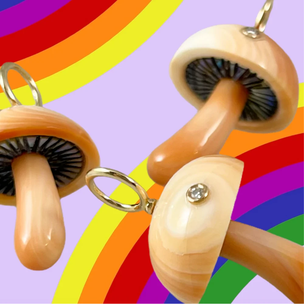 Apricot Conch Mushroom with Diamond - Shell & 14k Gold Charm
