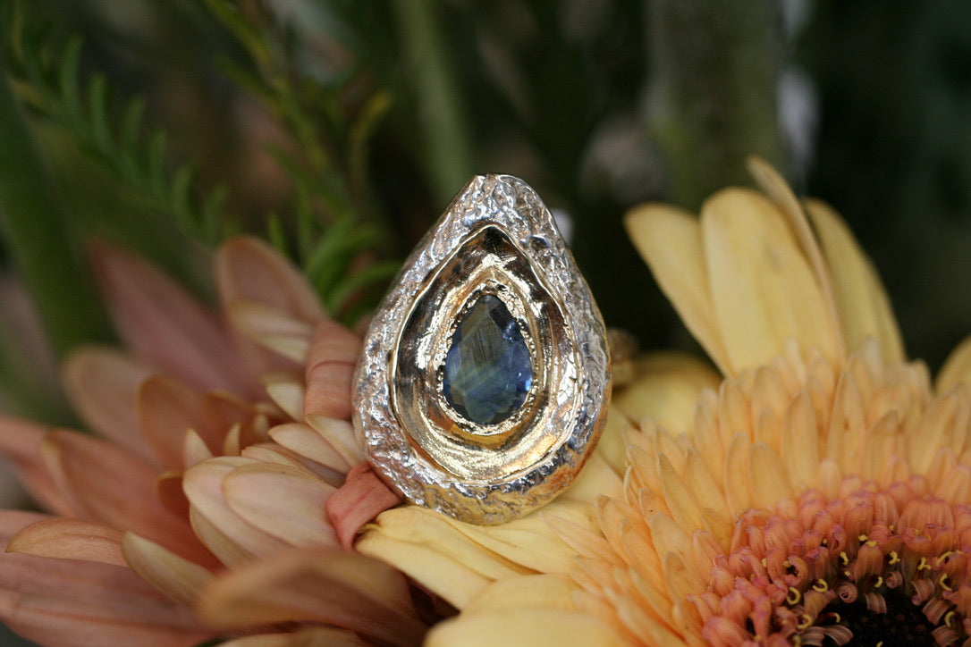 Fragmented Blue Sapphire Ring
