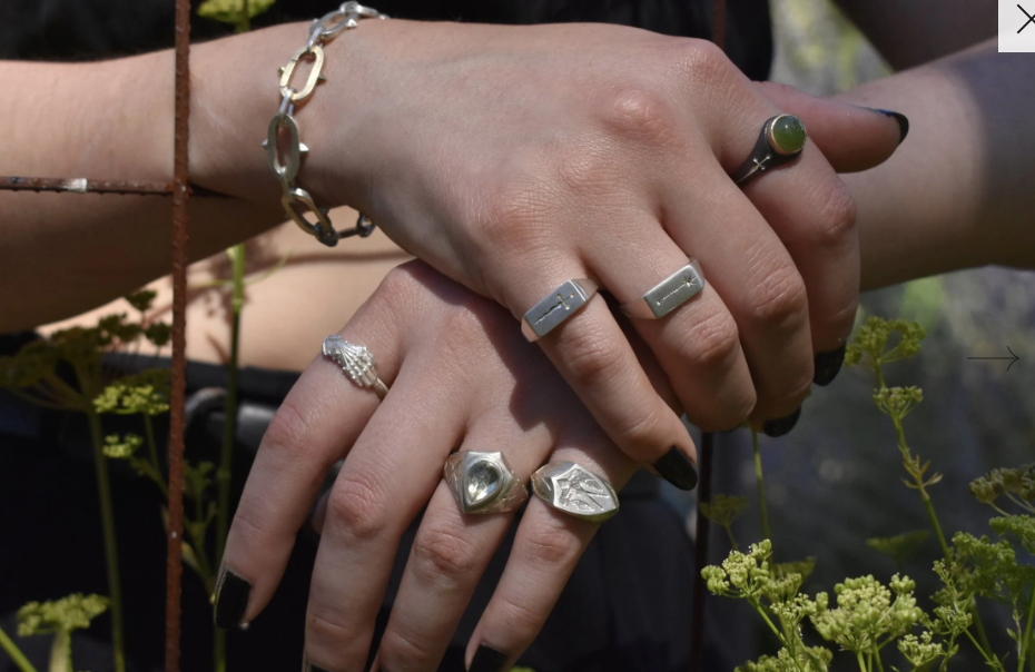 Large Solemn Oath Ring