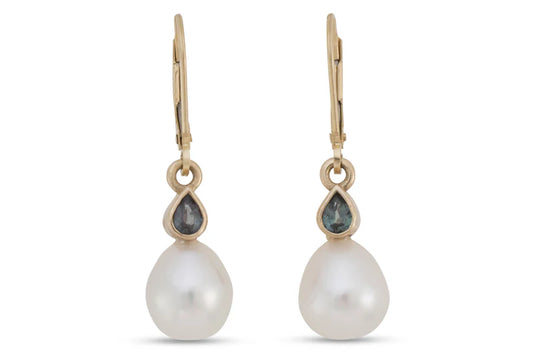 Pearl Drop Earrings-Gold