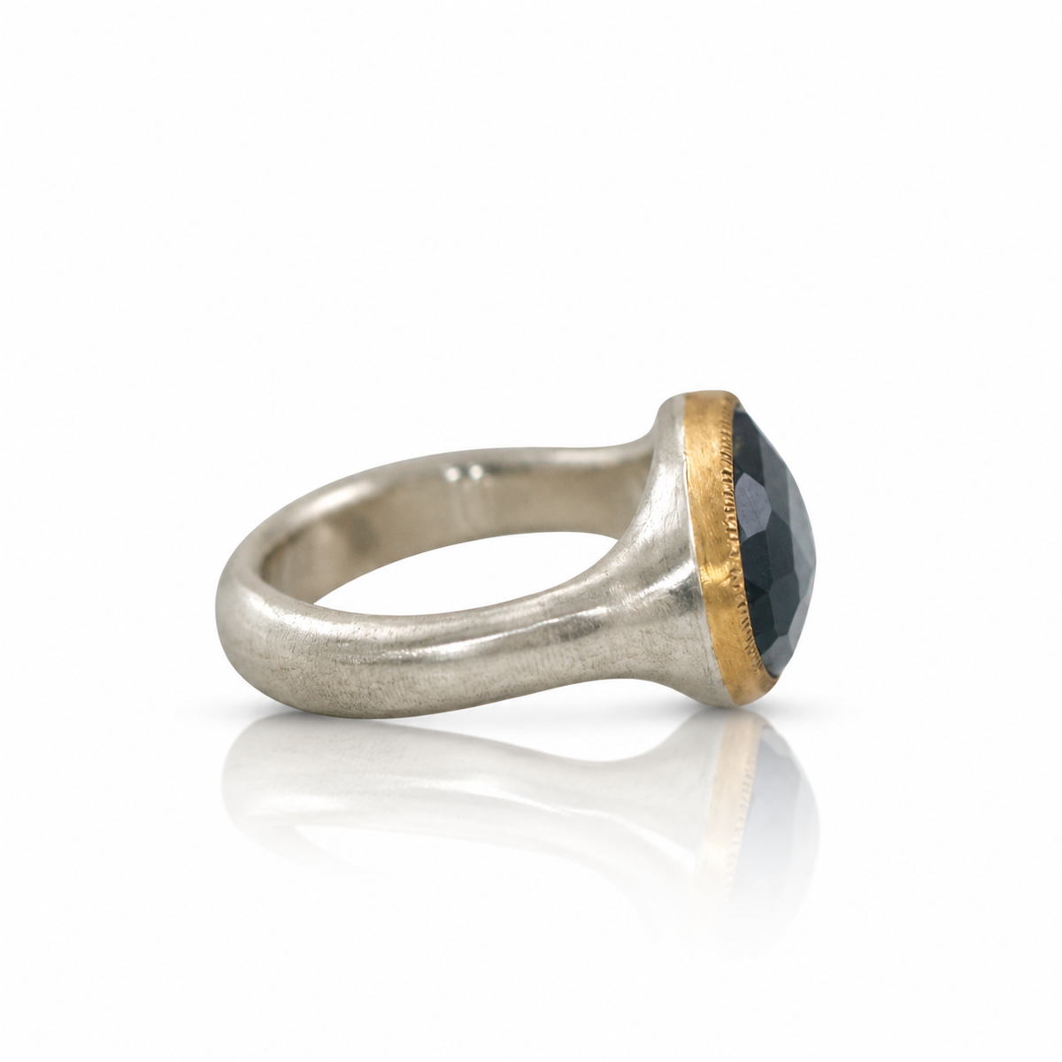 Rose Cut Sapphire Shine Ring - Sterling Silver & 22k Gold