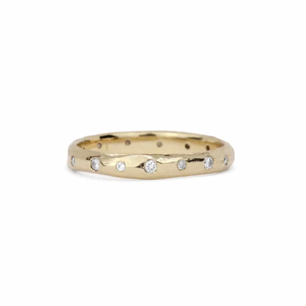 Noemi Scattered Diamond Band - 14k Gold