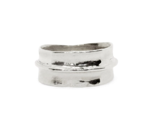 Silver Sahara Ridge Ring – Sterling Silver Layered Band