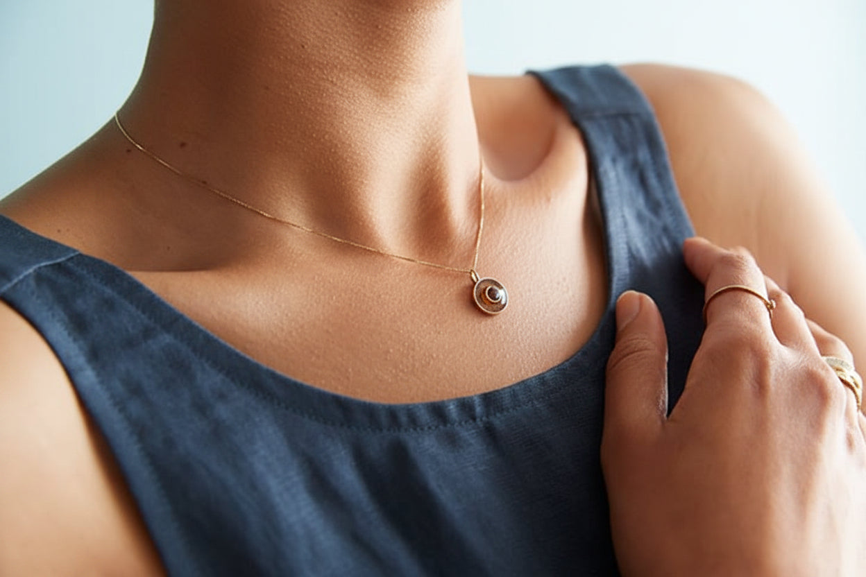 The Cerclen Necklace – 14k Gold, Petrified Wood & Amethyst