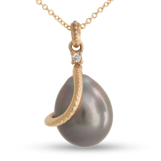 Sway Pearl Diamond Necklace