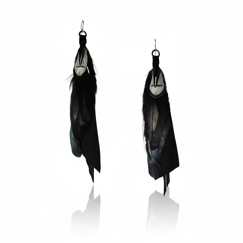 Medium Feather Earrings - Black