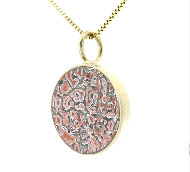 Circ Necklace