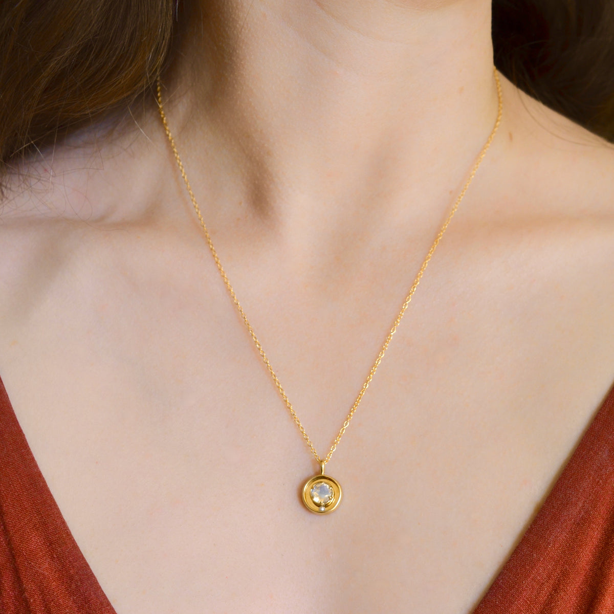 Kinetic Pearl & Rainbow Moonstone Pendant - 14K Gold