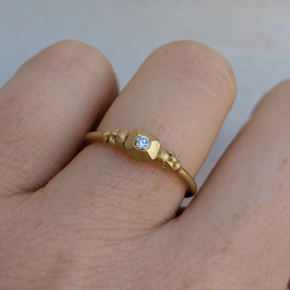 Royal Petite Diamond Solitaire Ring - 18k Gold