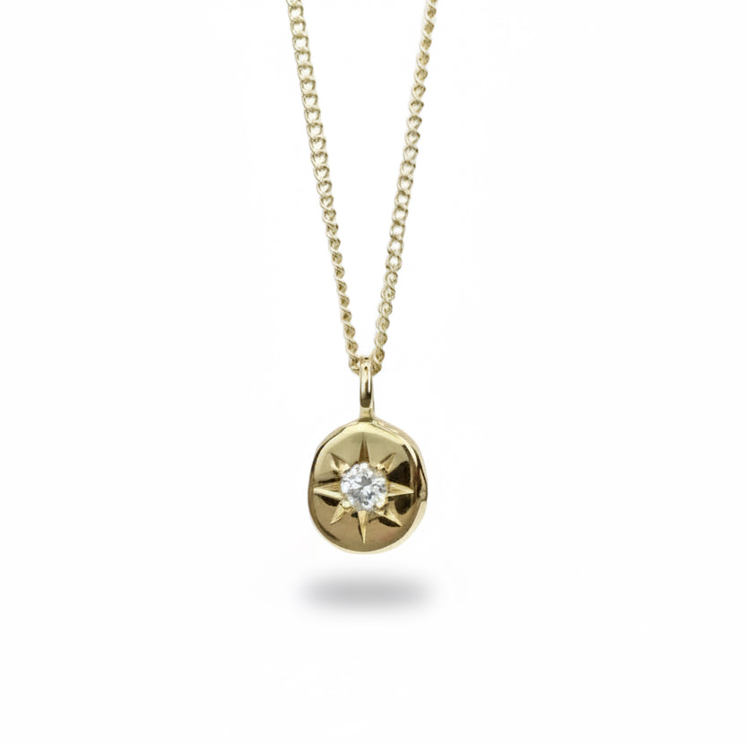 Estrella Diamond Star Necklace - 14k Yellow Gold