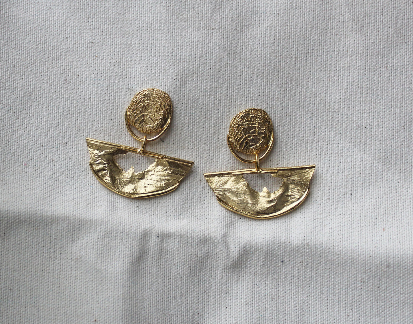 Hits the Horizon Earrings