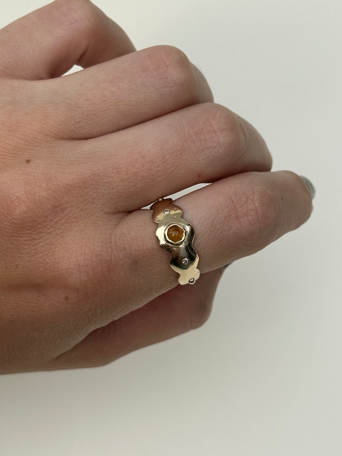 Citrine & Champagne Diamond Scallop Ring - 14k Gold