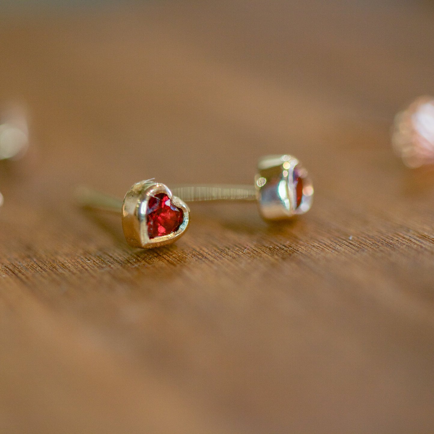Heart Garnet Studs 14k Gold