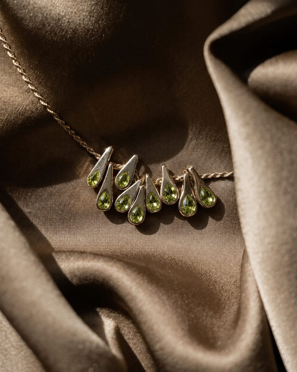 Chrysalis Sapphire Necklace - 14k Gold