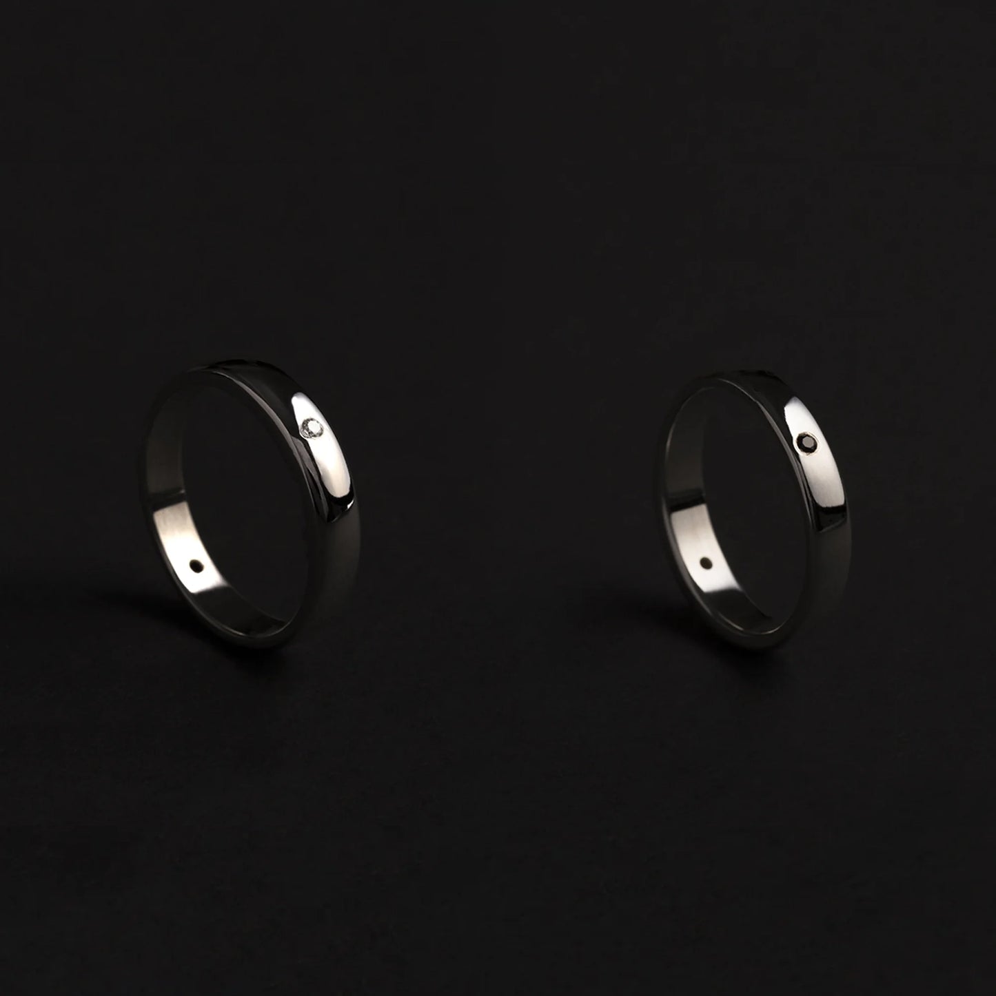 Matter Diamond Ring - 14k Gold, White & Black Diamond Band