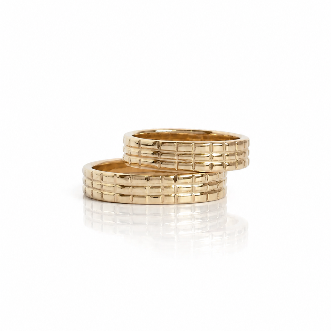 Medium Shoji Band Ring - 14k Gold