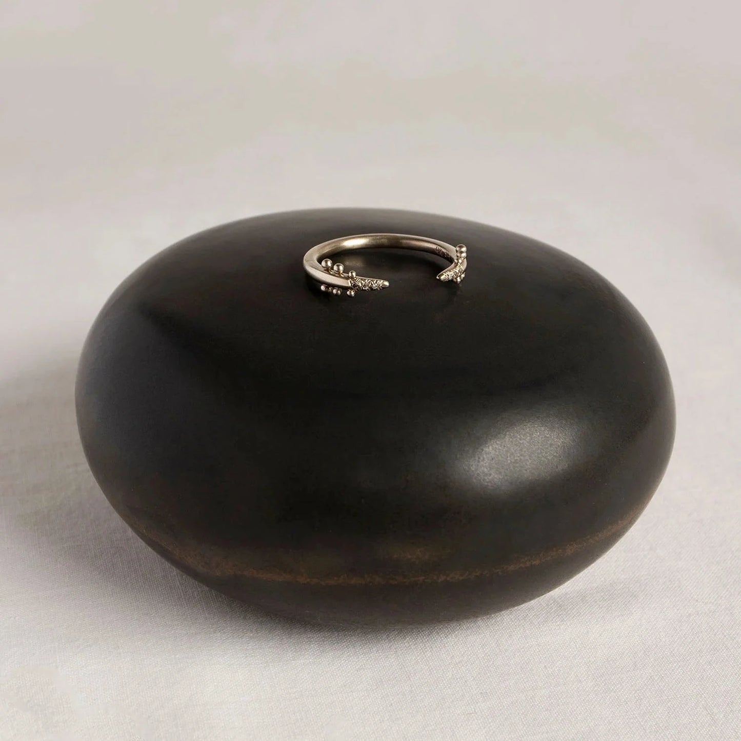 Kuli Ring - 14k Gold & White Diamonds