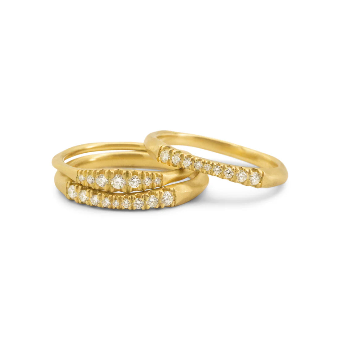 Petite Trellis Diamond Band – 18k Gold