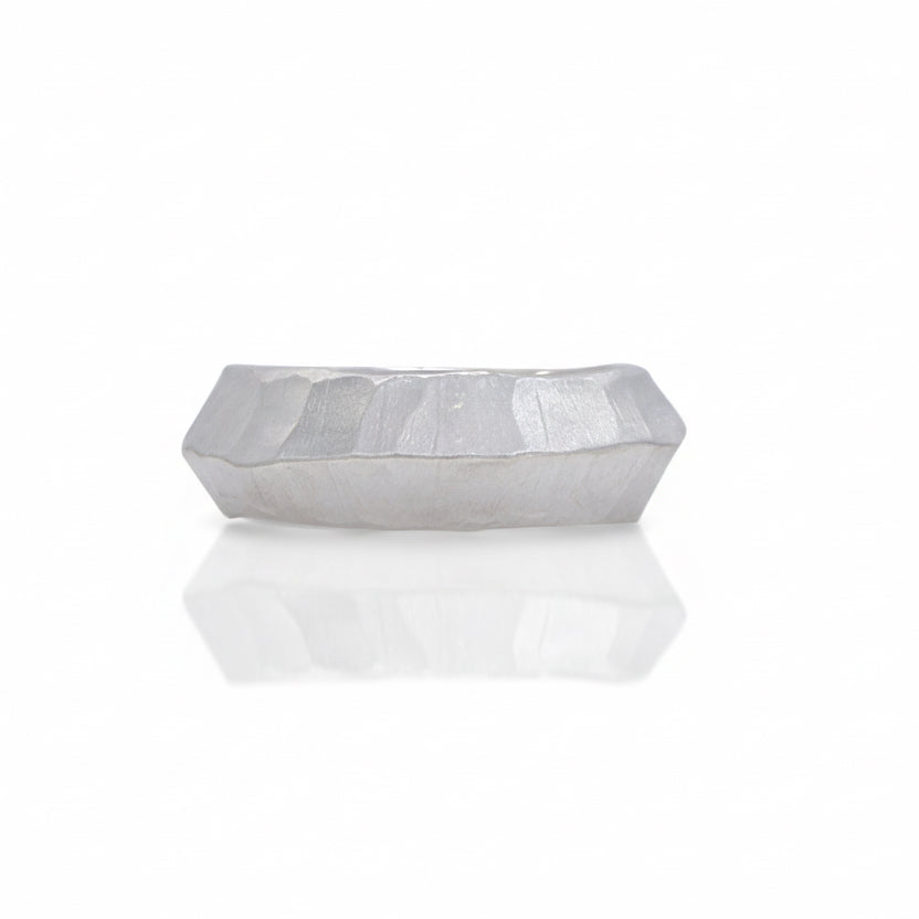 Ridgeline Band – Sterling Silver