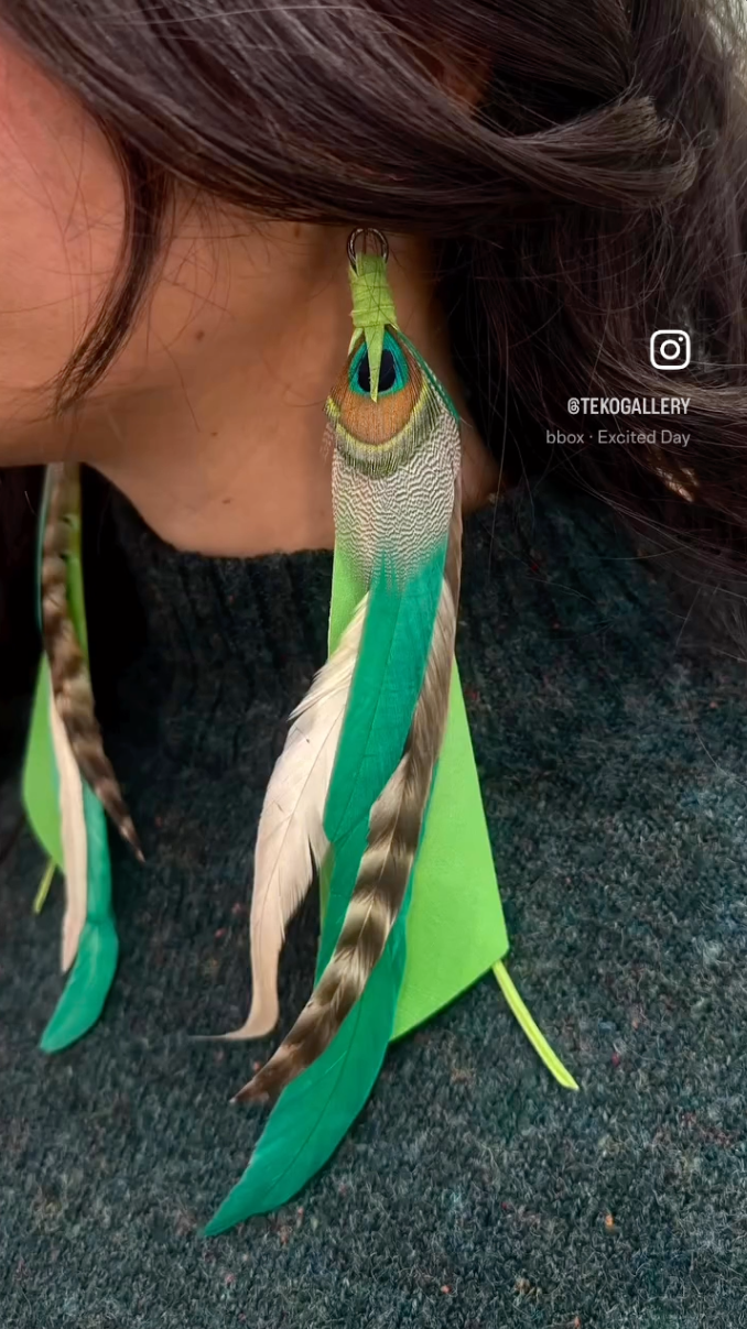 Medium Feather Earrings - Fern Green
