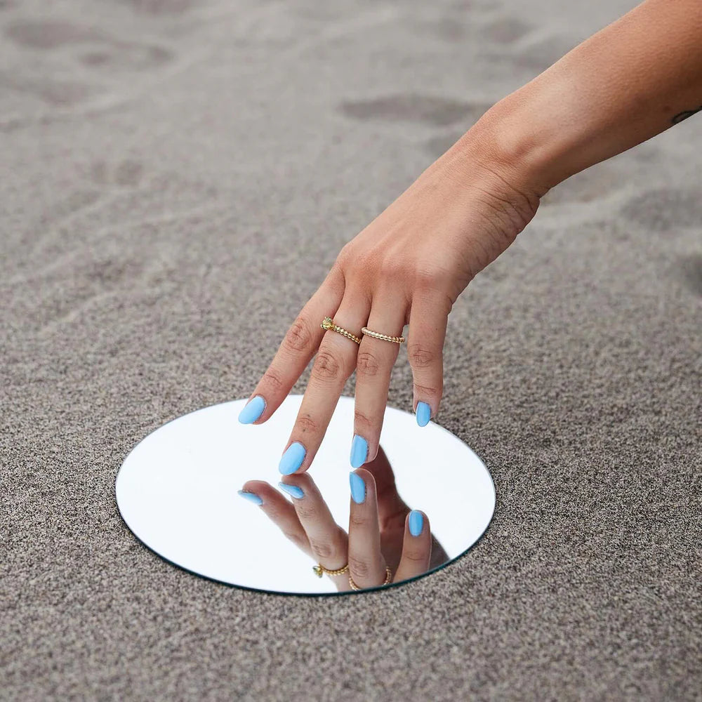 Narrow Naz Band in 14k Yellow Gold