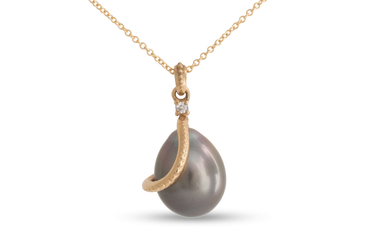 Sway Pearl Diamond Necklace