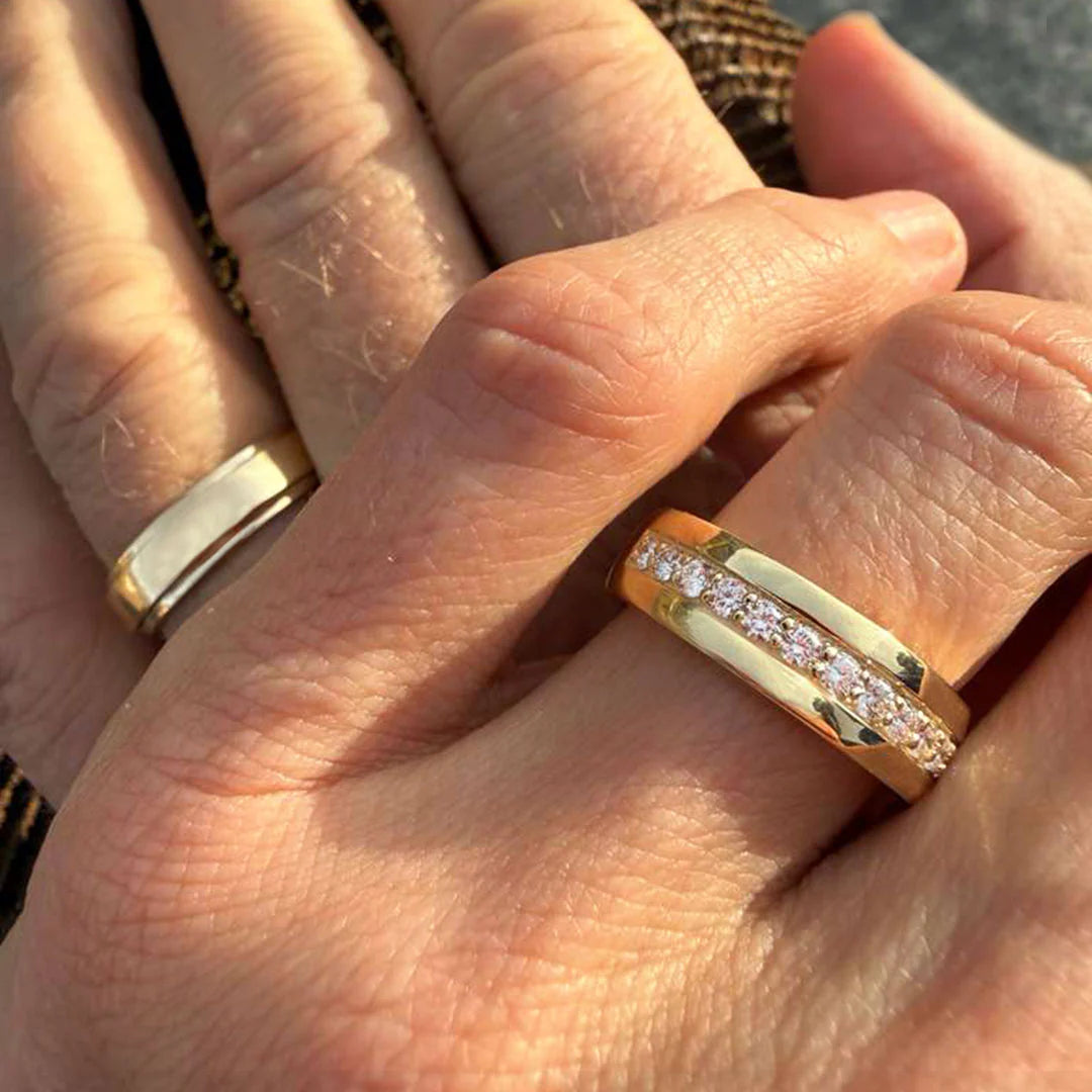 Comfort Fit Wedding Band - 14k Gold